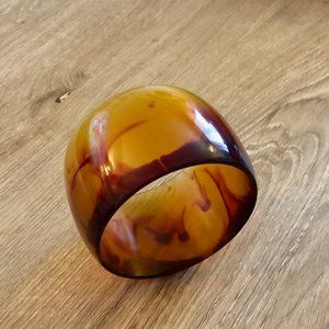 Vintage Bakelite Bangle